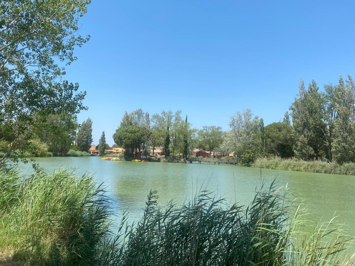 Apartment Aux Hameaux De Camargue